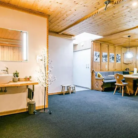 Schoen Eingerichtete Ferienw 아파트 바그라인