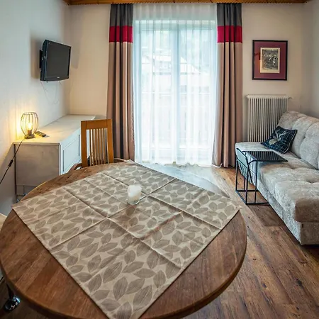 Apartament Schoen Eingerichtete Ferienw Wagrain