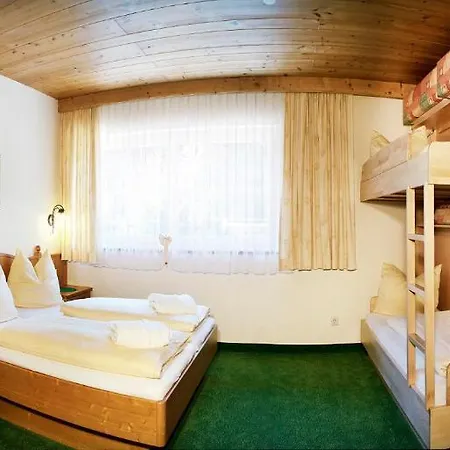 Schoen Eingerichtete Ferienw Apartament *